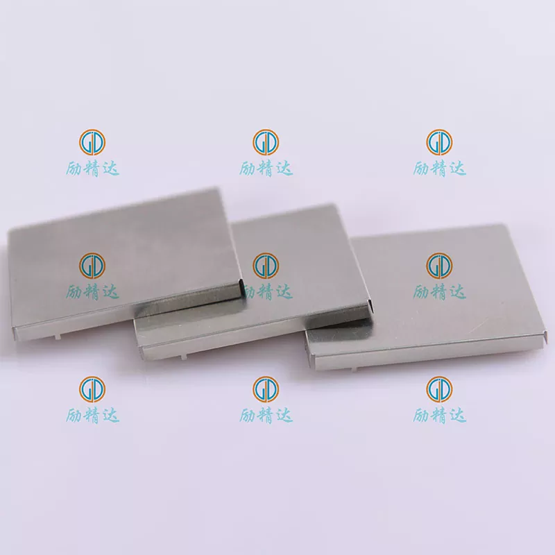 Cutii de ecranare pentru PCB cu clips, cu cove